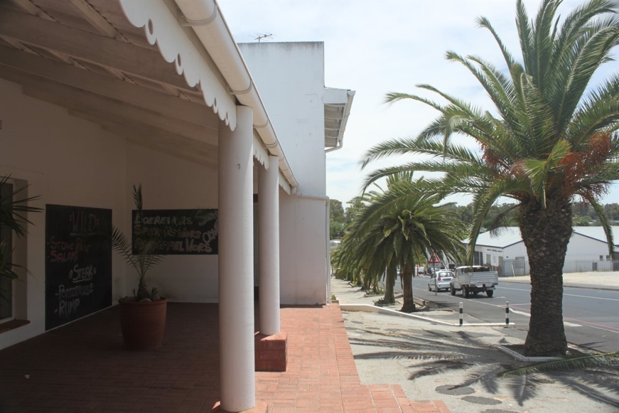 5 Bedroom Property for Sale in Hopefield Rural Western Cape